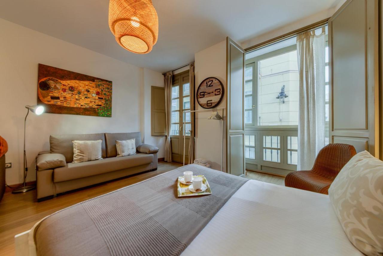 Lyrioshomes Apartamento Estudio La Biznaga Málaga Exterior foto